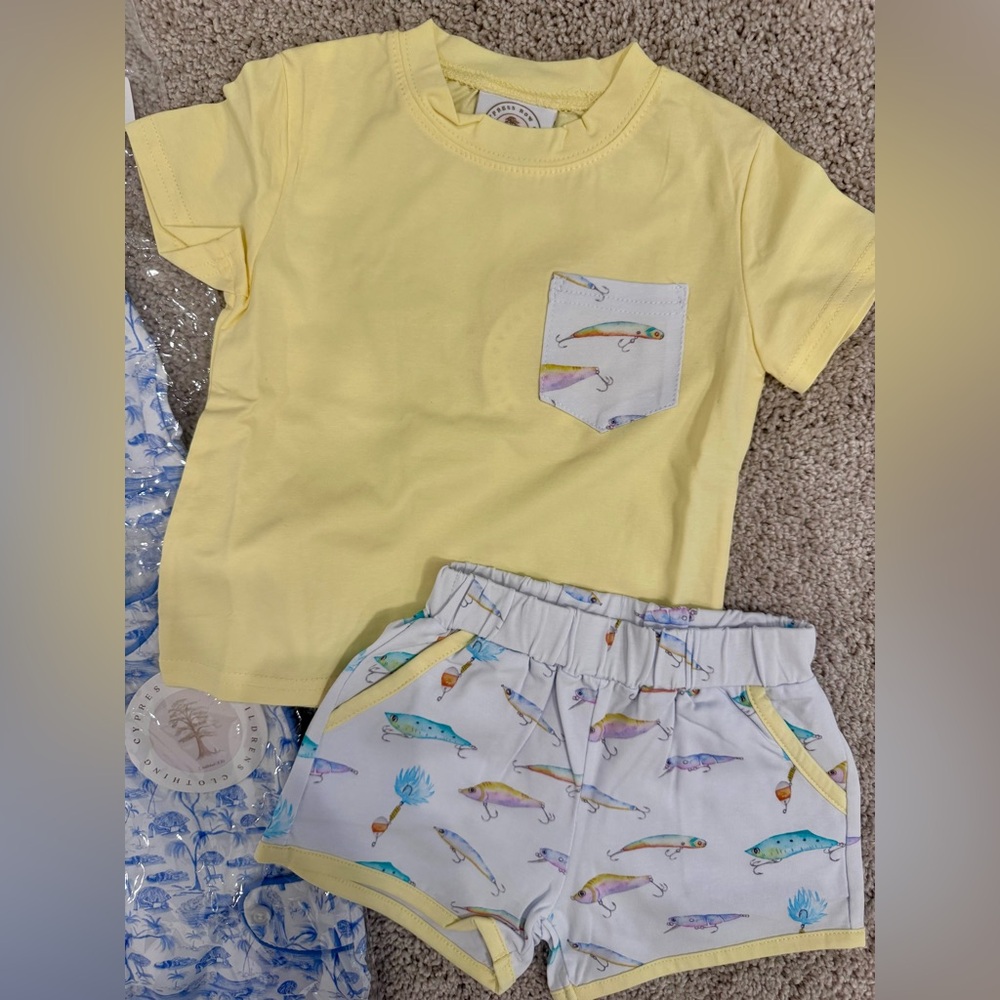 NWT Leighton Gone Fishing Short Set